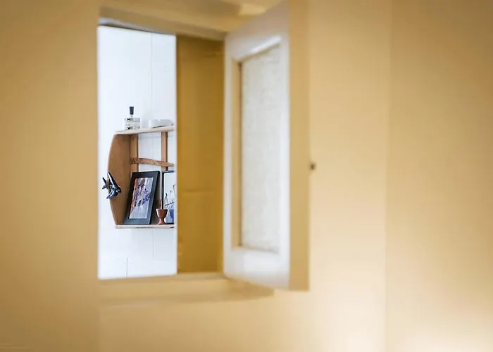 Orange Tree House Lisbon