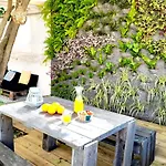 Orange Tree House *